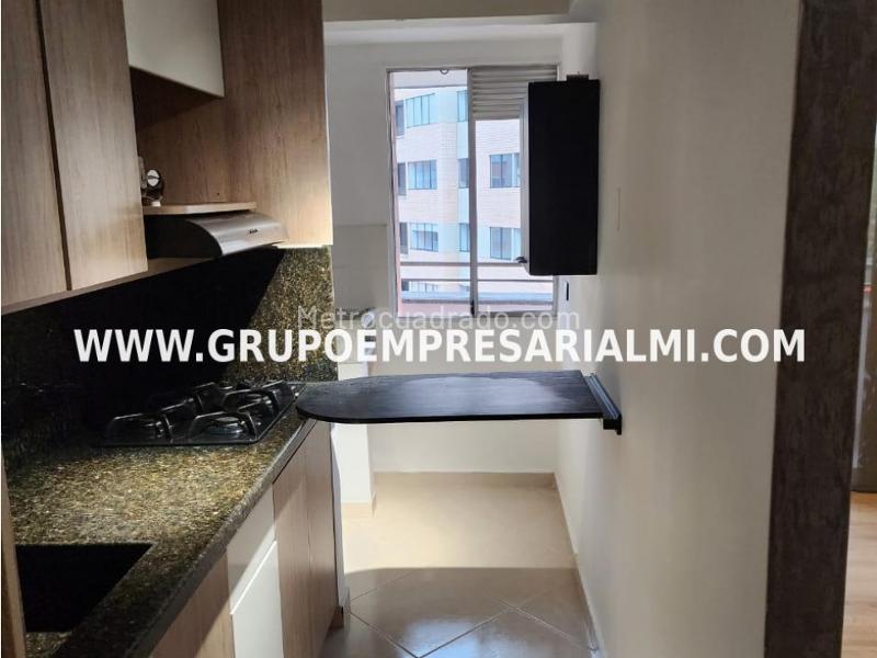 Apartamento moderno de 2 alcobas en Loma del Indio (El Poblado) - 5