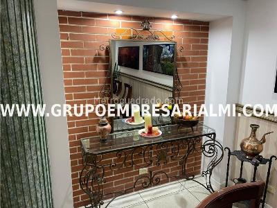 Apartamento de 2 alcobas en venta en Laureles, Medellín, 113 m² · foto 6 de 19