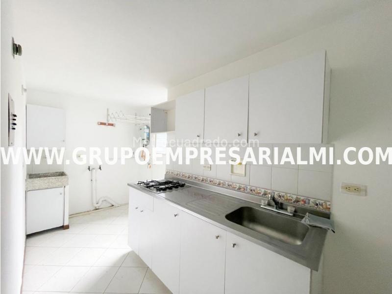 Wonderful 3BR Apartment in El Poblado - 3