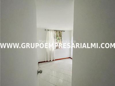 Apartamento en arriendo en El Poblado, Medellín · foto 7 de 20