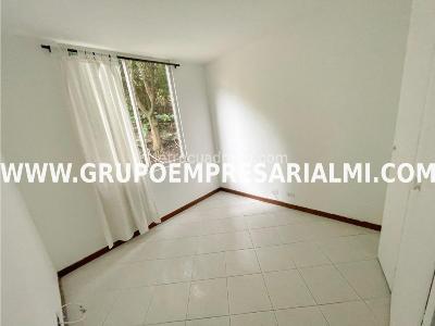 Apartamento en arriendo en El Poblado, Medellín · foto 10 de 20