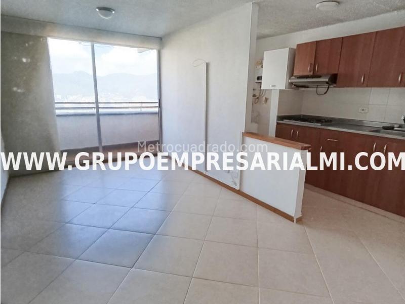 Spectacular 2BR Apartment in El Poblado - 2