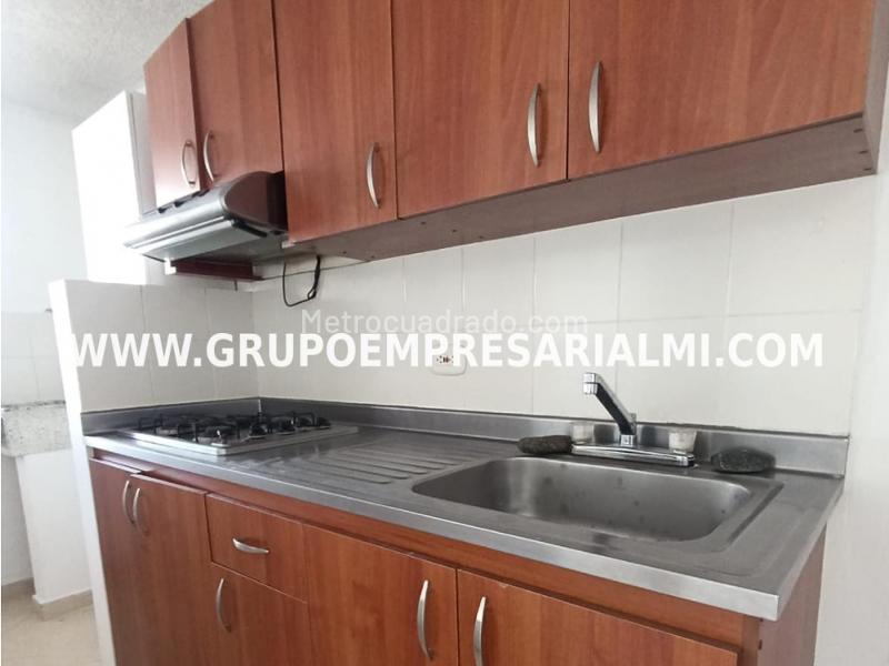 Spectacular 2BR Apartment in El Poblado - 4