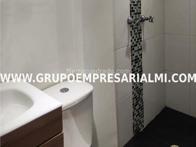Apartamento de 3 alcobas en venta en Laureles, Medellín, 77 m² · foto 12 de 20