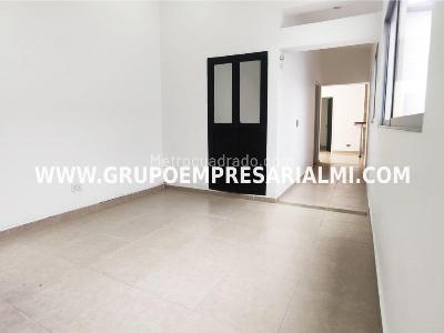 Apartamento de 3 alcobas en venta en Laureles, Medellín, 77 m² · foto 17 de 20