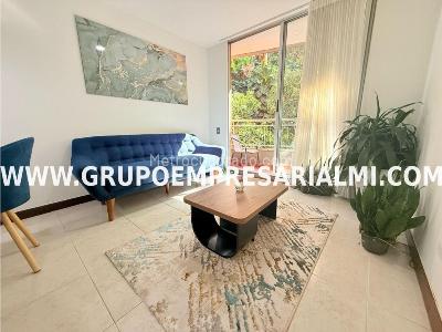 Apartamento de 2 alcobas en arriendo en El Poblado, Medellín, 50 m² · foto 2 de 20
