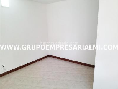Apartamento de 3 alcobas en arriendo en El Poblado, Medellín, 84 m² · foto 14 de 20