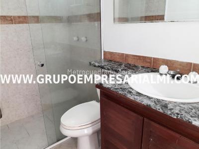Apartamento de 3 alcobas en arriendo en El Poblado, Medellín, 84 m² · foto 19 de 20
