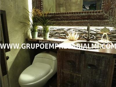 Apartaestudio en venta en El Poblado, Medellín, 100 m² · foto 20 de 20