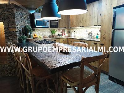 Apartaestudio en venta en El Poblado, Medellín, 100 m² · foto 5 de 20