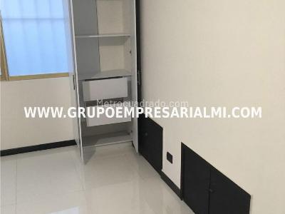 Apartaestudio en venta en Laureles, Medellín, 21 m² · foto 13 de 20