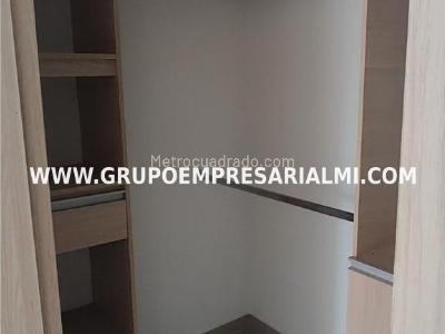 Apartamento de 3 alcobas en arriendo en Belen, Medellín, 120 m² · foto 10 de 20
