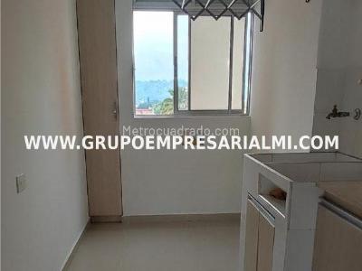 Apartamento de 3 alcobas en arriendo en Belen, Medellín, 120 m² · foto 11 de 20