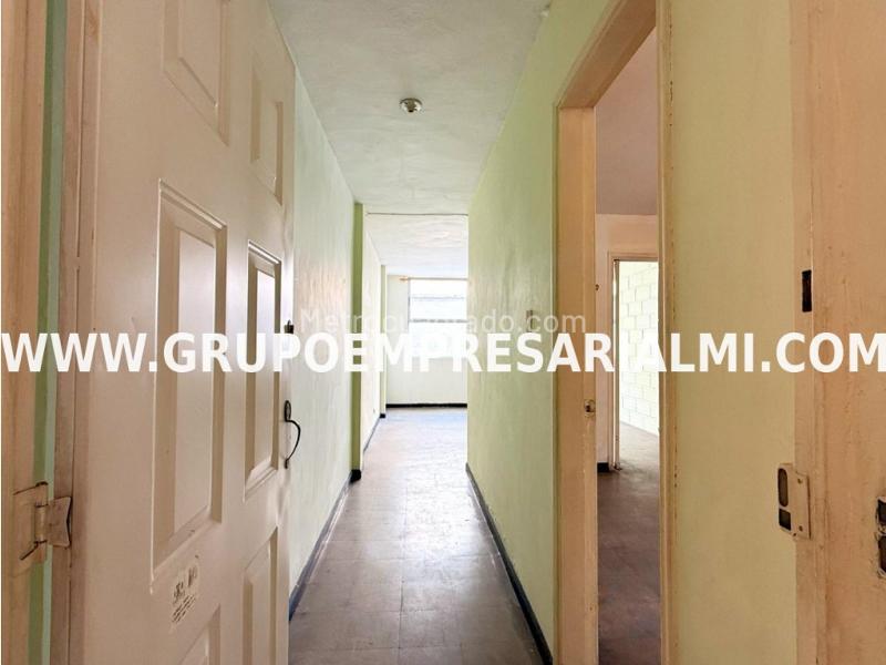 Dúplex con 5 Alcobas en Villa Hermosa - 3