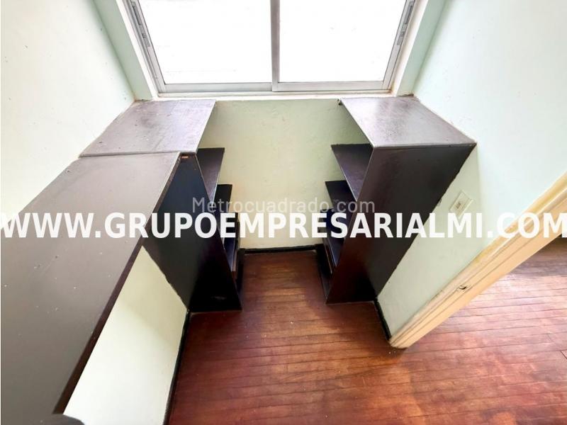 Dúplex con 5 Alcobas en Villa Hermosa - 8