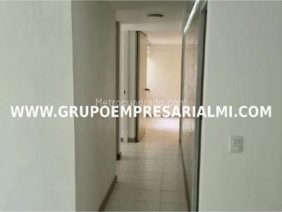 Apartamento en venta en El Poblado, Medellín · foto 4 de 20