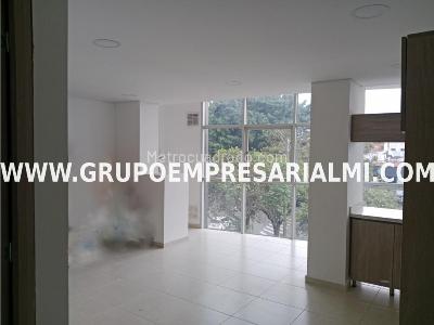 Apartaestudio en venta en Laureles, Medellín, 54 m² · foto 4 de 20