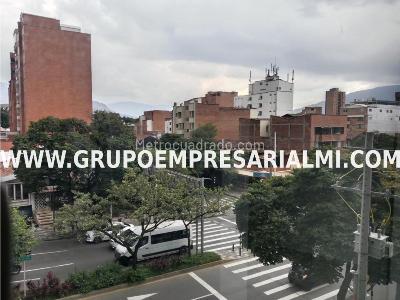 Apartaestudio en venta en Laureles, Medellín, 54 m² · foto 10 de 20