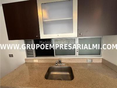 Apartamento de 2 alcobas en arriendo en Patio Bonito, Medellín, 90 m² · foto 9 de 20