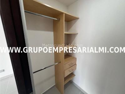 Apartamento de 2 alcobas en arriendo en Patio Bonito, Medellín, 90 m² · foto 13 de 20
