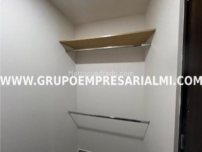 Apartamento de 2 alcobas en arriendo en Patio Bonito, Medellín, 90 m² · foto 14 de 20
