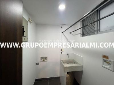 Apartamento de 2 alcobas en arriendo en Patio Bonito, Medellín, 90 m² · foto 17 de 20