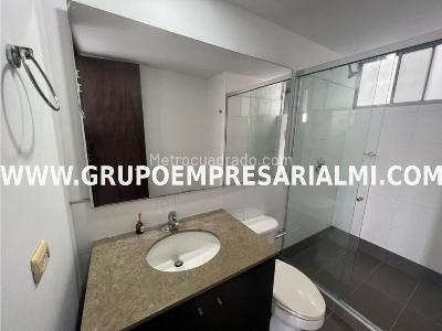 Apartamento de 2 alcobas en arriendo en Patio Bonito, Medellín, 90 m² · foto 20 de 20