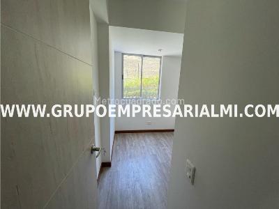 Apartamento de 3 alcobas en arriendo en Calasanz, Medellín, 70 m² · foto 10 de 20