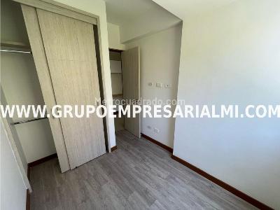 Apartamento de 3 alcobas en arriendo en Calasanz, Medellín, 70 m² · foto 13 de 20