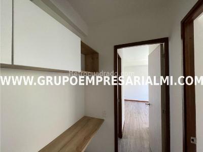 Apartamento de 3 alcobas en arriendo en Calasanz, Medellín, 70 m² · foto 14 de 20