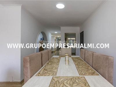 Casa de 3 alcobas en venta en Laureles, Medellín, 197 m² · foto 7 de 20