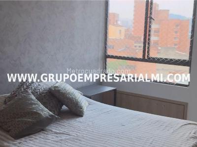 Apartamento de 3 alcobas en venta en Laureles, Medellín, 161 m² · foto 7 de 13