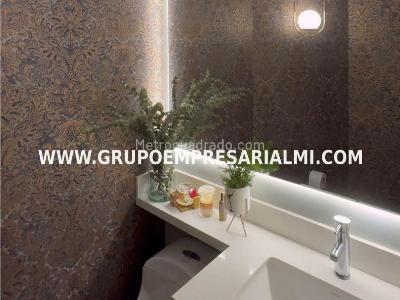 Apartamento de 3 alcobas en venta en Laureles, Medellín, 161 m² · foto 10 de 13