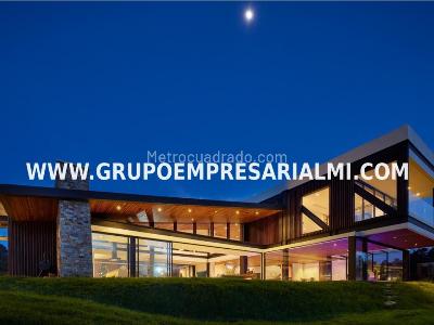 Casa de 5 alcobas en venta en Altos De Palmas, Envigado, 1153 m² · foto 18 de 20