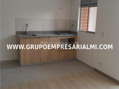 Apartamento en venta en Robledo, Medellín · foto 2 de 20