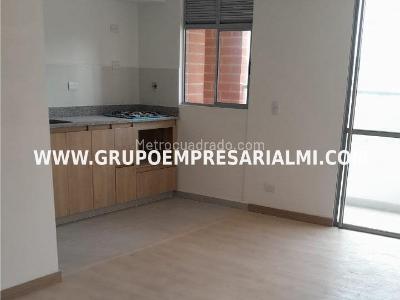 Apartamento en venta en Robledo, Medellín · foto 3 de 20