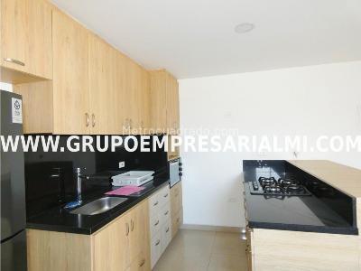 Apartamento de 3 alcobas en venta en Obrero, Bello, 220 m² · foto 4 de 20