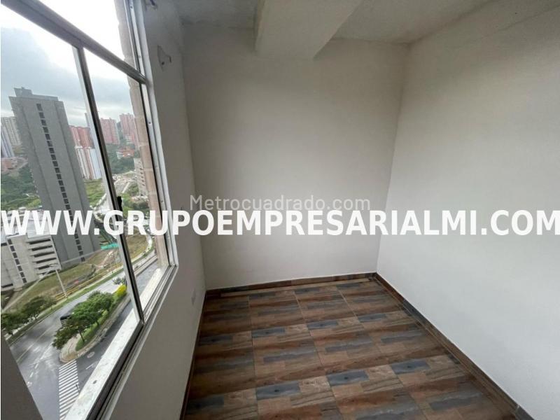 1BR Apartment for Rent in Calasanz (40 m²) - 7
