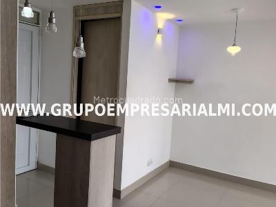 Apartamento de 3 alcobas en arriendo en Robledo, Medellín, 60 m² · foto 2 de 20