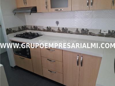 Apartamento de 2 alcobas en venta en Santa Ana, Bello, 54 m² · foto 2 de 20