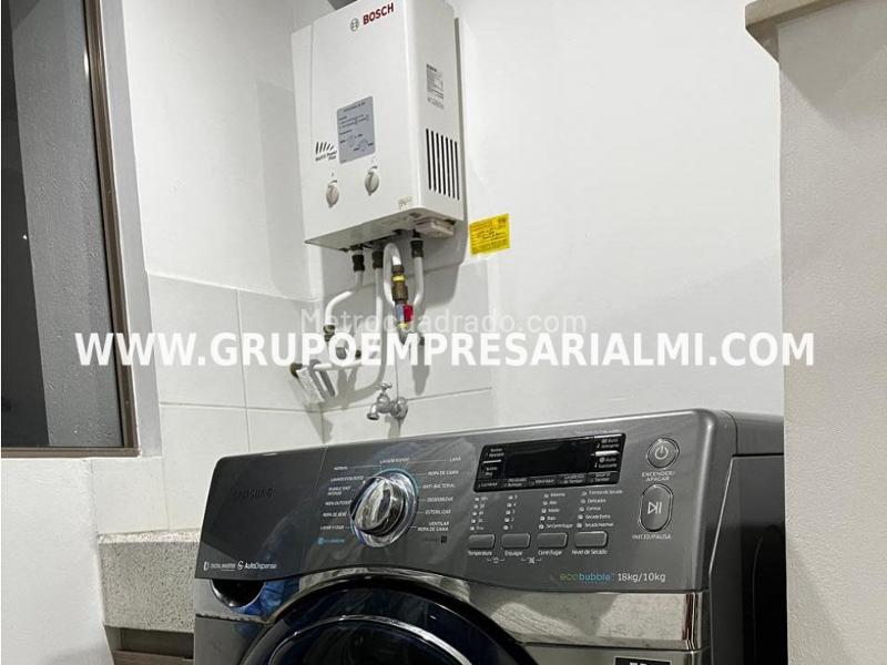 Apartamento de 3 Alcobas con Balcón en El Poblado - 9