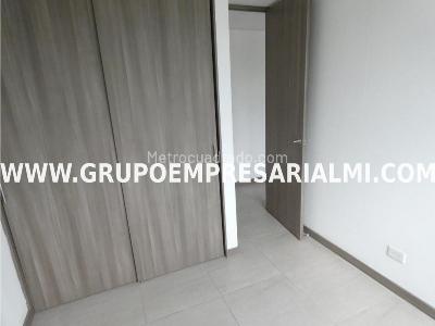 Apartamento en venta en Viviendas Del Sur, Itagüí · foto 19 de 20