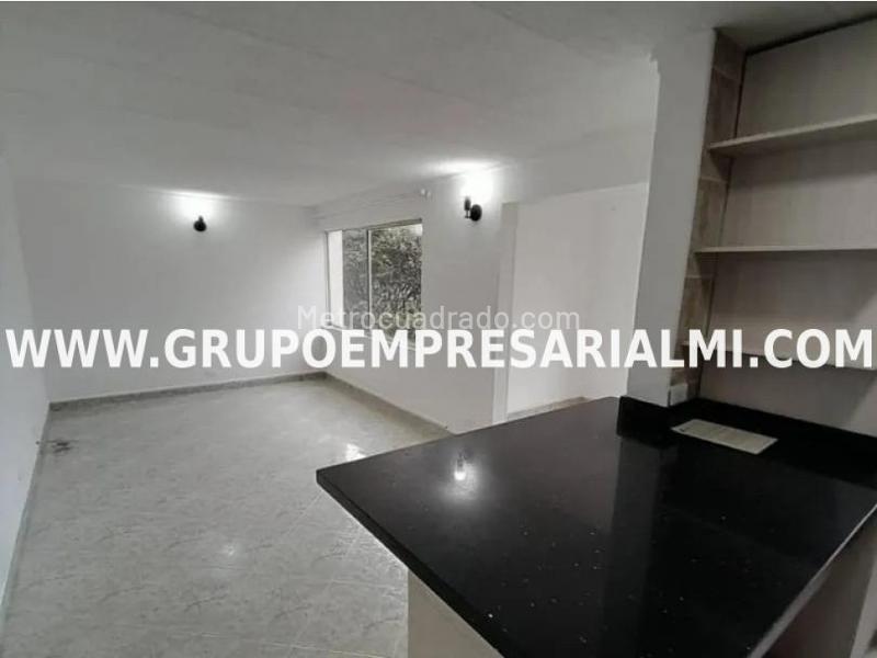 Apartamento de 3 Alcobas en La Almería, Laureles (Arriendo) - 4