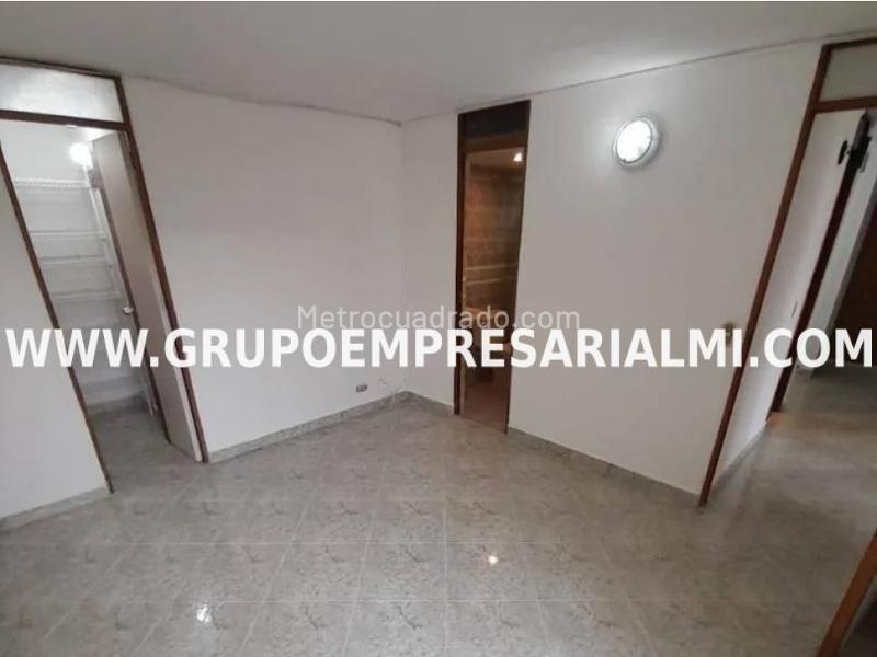 Apartamento de 3 Alcobas en La Almería, Laureles (Arriendo) - 6