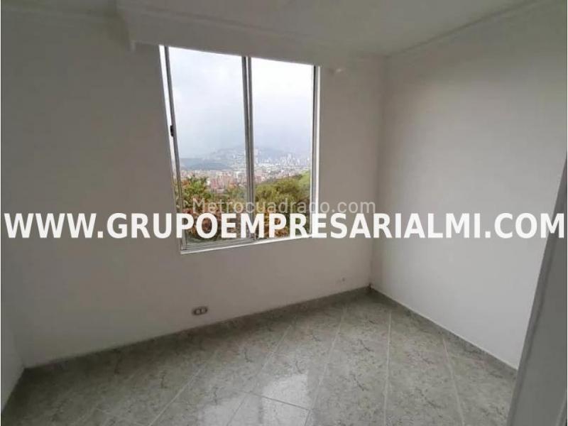 Apartamento de 3 Alcobas en La Almería, Laureles (Arriendo) - 7