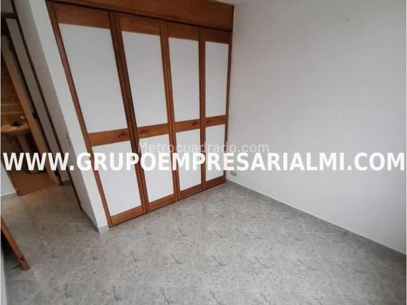 Apartamento de 3 Alcobas en La Almería, Laureles (Arriendo) - 9
