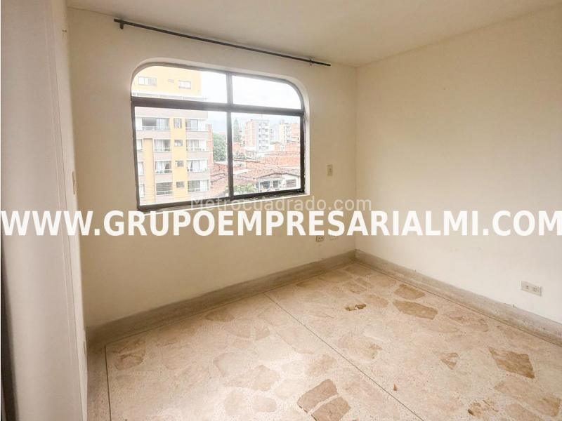 Spacious 3BR Apartment in Simon Bolivar - 6
