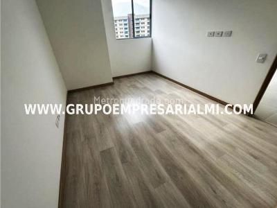 Apartamento de 2 alcobas en venta en San Jose, Sabaneta, 72 m² · foto 5 de 20