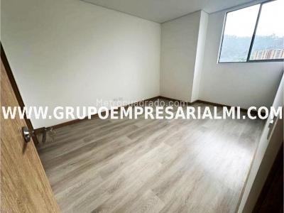 Apartamento de 2 alcobas en venta en San Jose, Sabaneta, 72 m² · foto 6 de 20