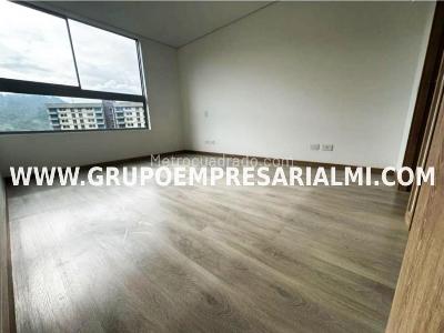 Apartamento de 2 alcobas en venta en San Jose, Sabaneta, 72 m² · foto 8 de 20
